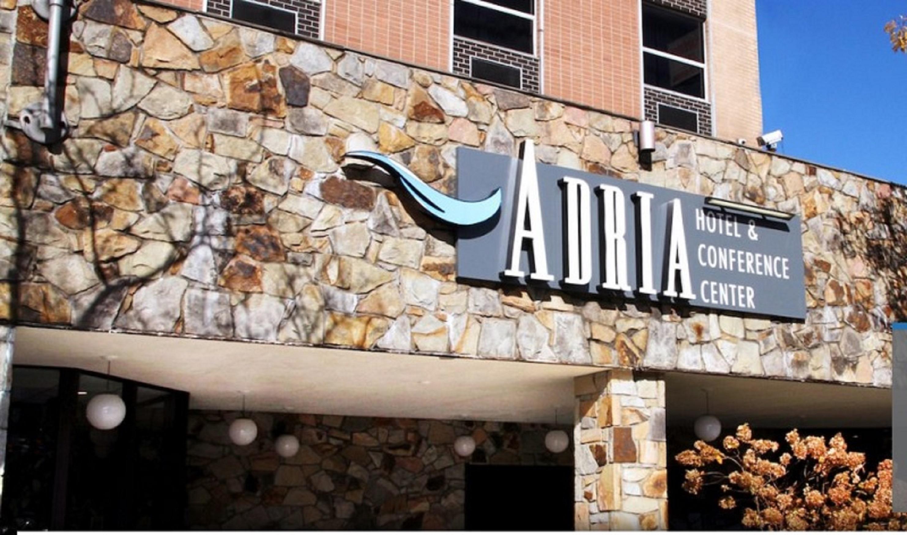 Adria Hotel&Conference Center New York Esterno foto